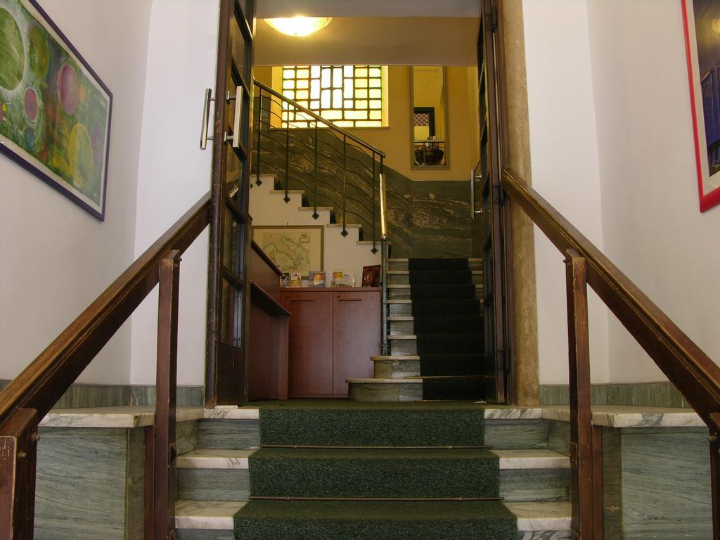 Hotel Carmel Roma