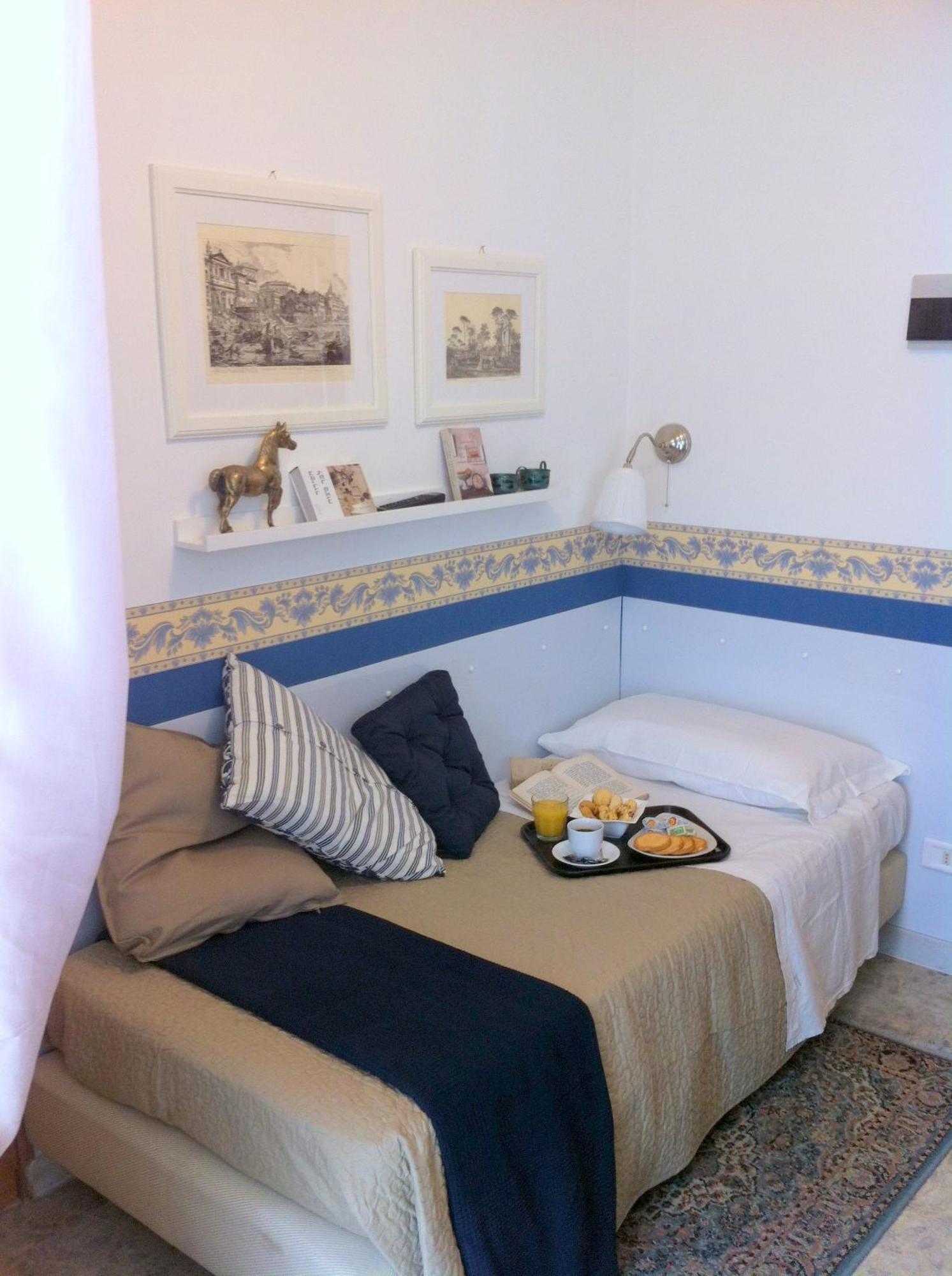 Carmel 2* Roma
